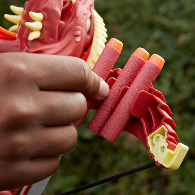 NERF Dungeons & Dragons Themberchaud Crossbow 7 NERF Dungeons & Dragons Themberchaud Crossbow - Image 5